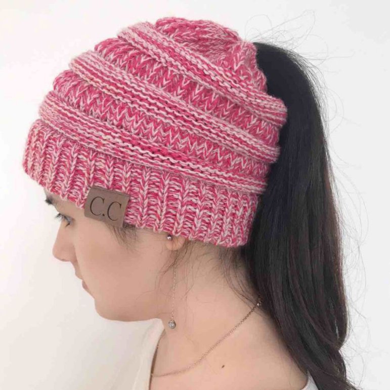 High Bun Ponytail Beanie Hat Chunky Soft Stretch Cable Knit Warm Fuzzy Lined Skull Beanie Acrylic Hats Men And Women - SANTARELLA