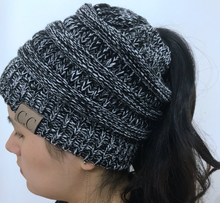 High Bun Ponytail Beanie Hat Chunky Soft Stretch Cable Knit Warm Fuzzy Lined Skull Beanie Acrylic Hats Men And Women - SANTARELLA