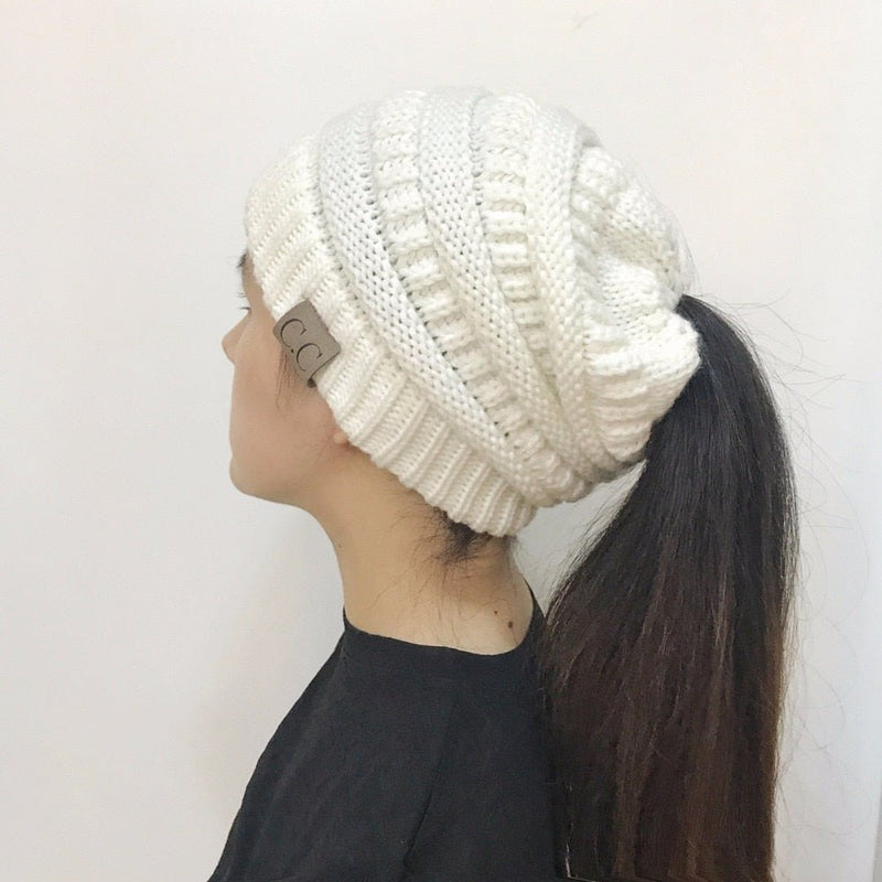 High Bun Ponytail Beanie Hat Chunky Soft Stretch Cable Knit Warm Fuzzy Lined Skull Beanie Acrylic Hats Men And Women - SANTARELLA